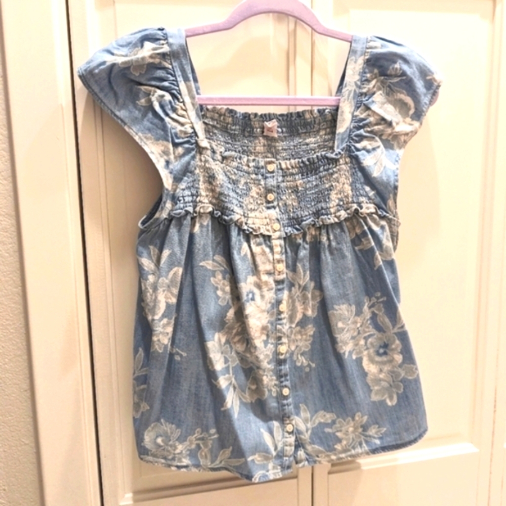 Old Navy chambray cotton top floral Xs Blue White